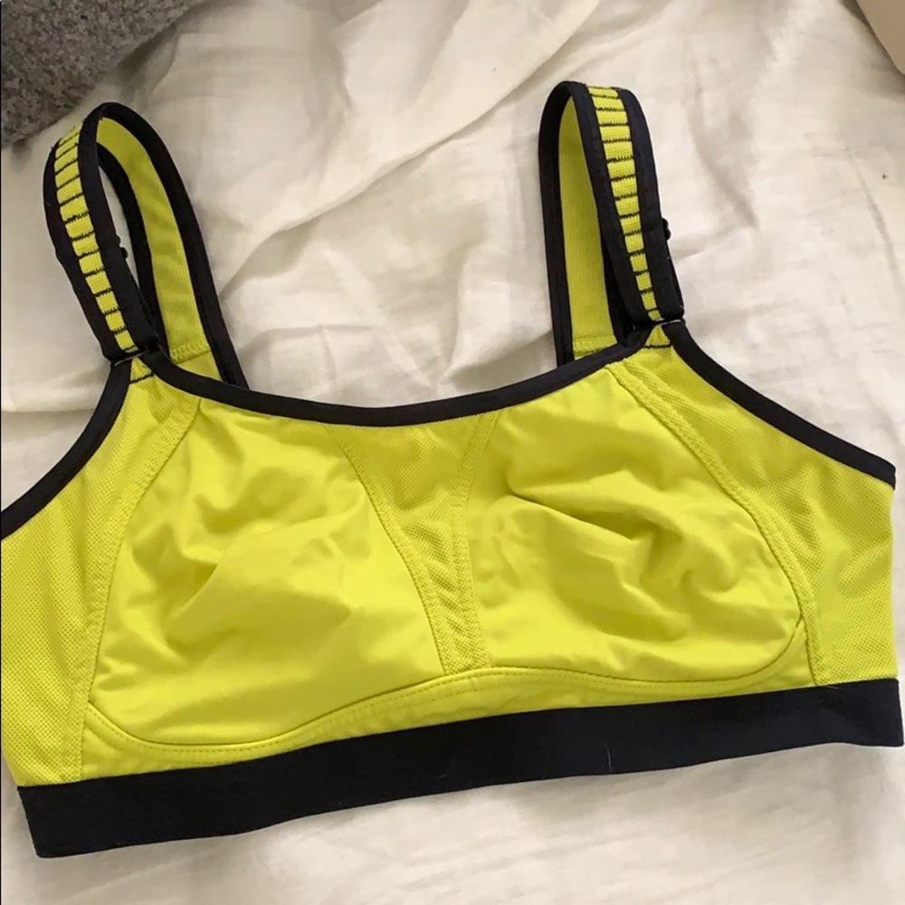 Soma sports bra